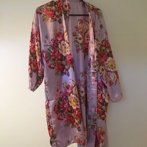 Satin robe with matching belt small medium